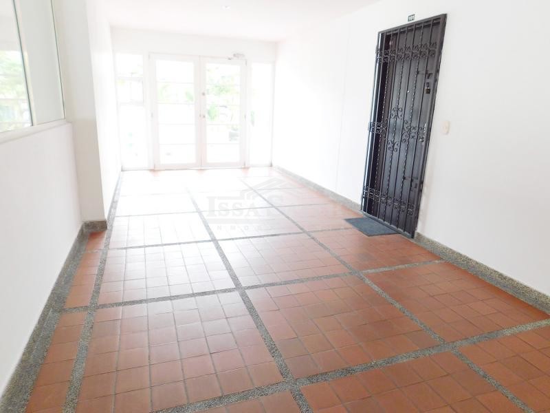 Inmobiliaria Issa Saieh Apartamento Arriendo/venta, Riomar, Barranquilla imagen 1