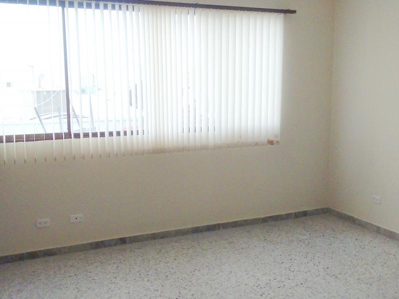 Inmobiliaria Issa Saieh Oficina Arriendo, La Concepción, Barranquilla imagen 0