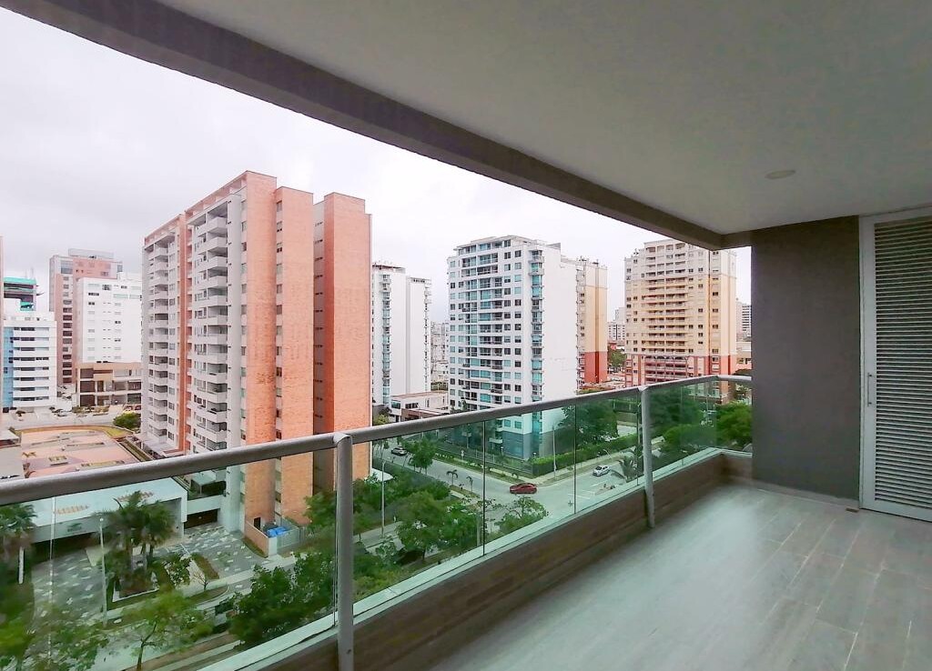 Inmobiliaria Issa Saieh Apartamento Venta, Altos Del Limonar, Barranquilla imagen 2
