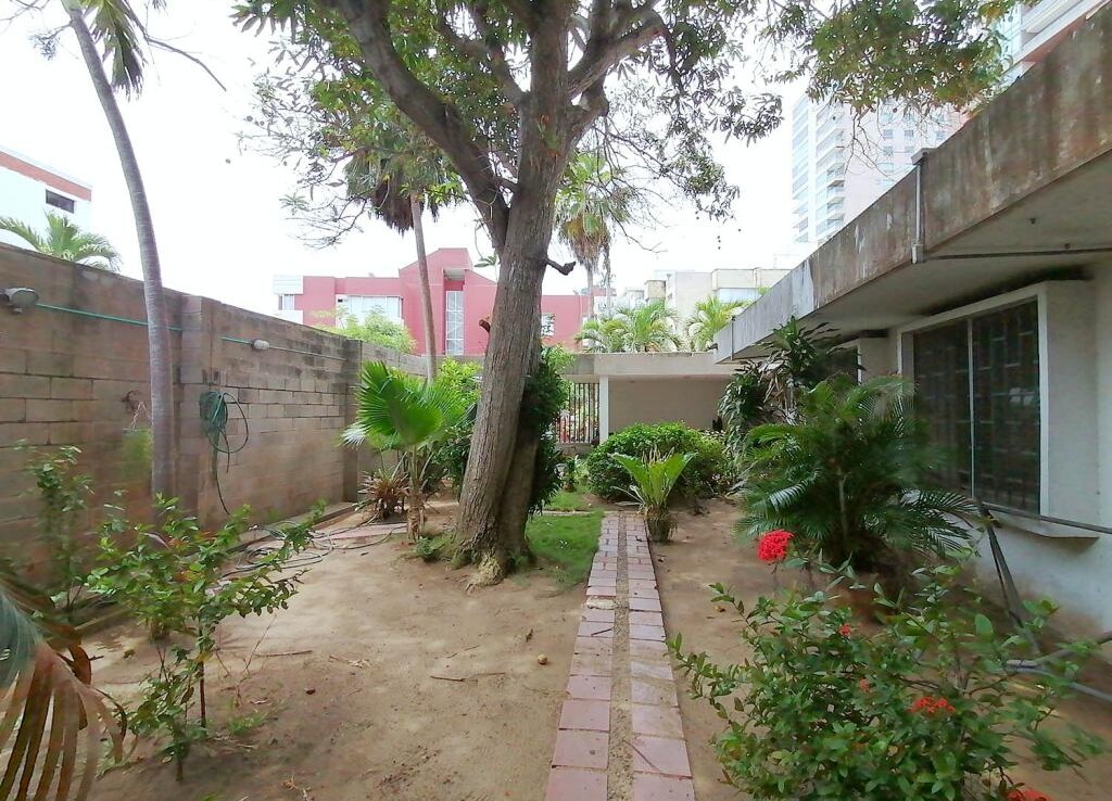 Inmobiliaria Issa Saieh Casa Arriendo/venta, El Golf, Barranquilla imagen 14