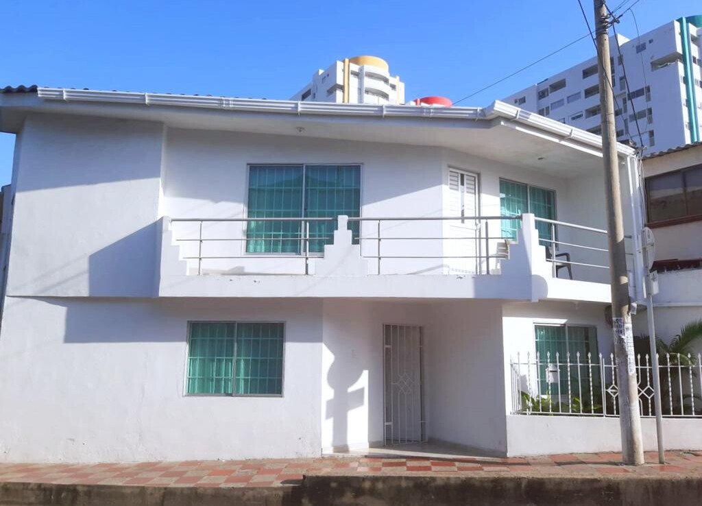 Inmobiliaria Issa Saieh Apartamento Arriendo/venta, Villa Paraíso, Barranquilla imagen 0