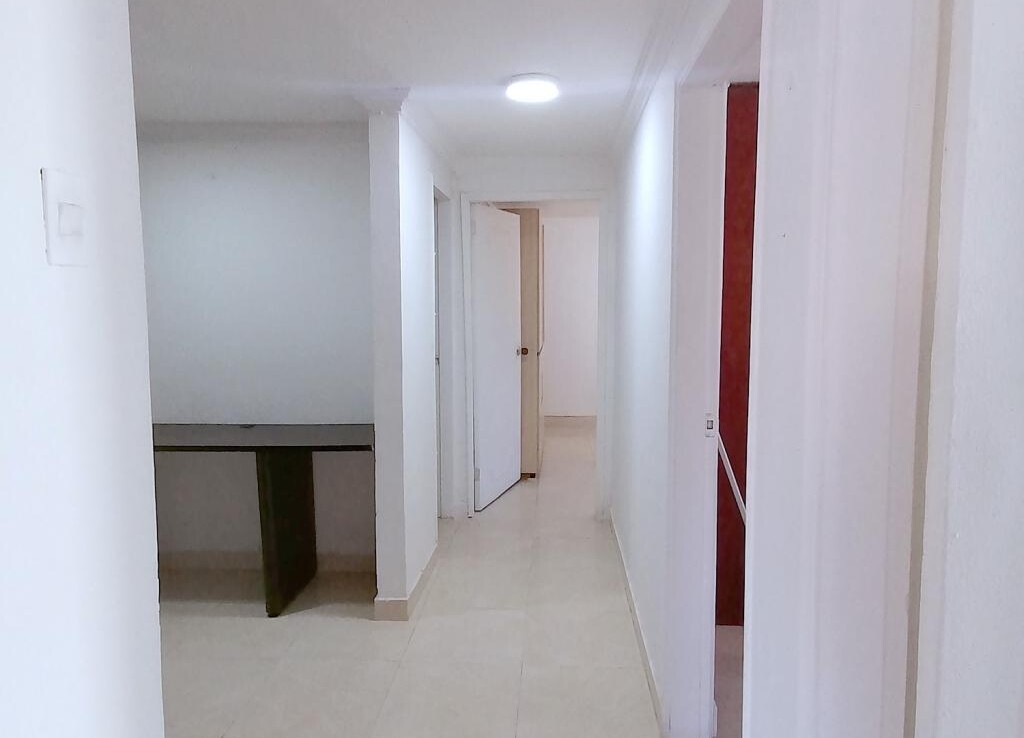 Inmobiliaria Issa Saieh Apartamento Arriendo/venta, Riomar, Barranquilla imagen 4