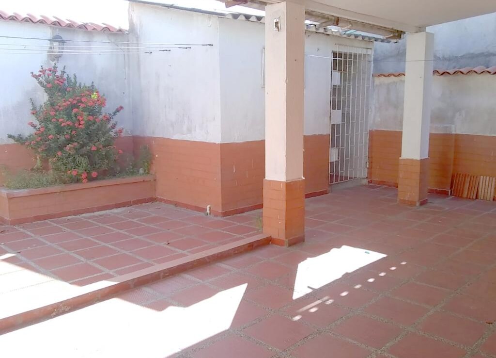 Inmobiliaria Issa Saieh Casa Arriendo/venta, Olaya Herrera, Barranquilla imagen 11