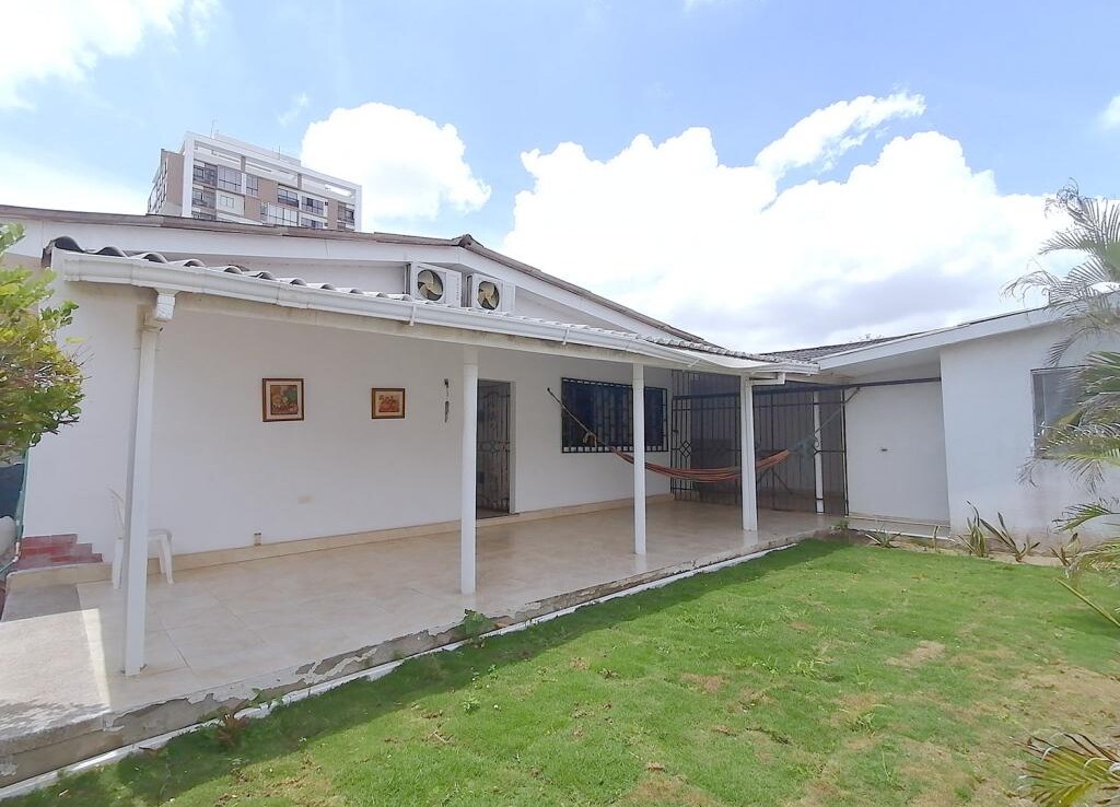Inmobiliaria Issa Saieh Casa Arriendo/venta, La Campiña, Barranquilla imagen 14