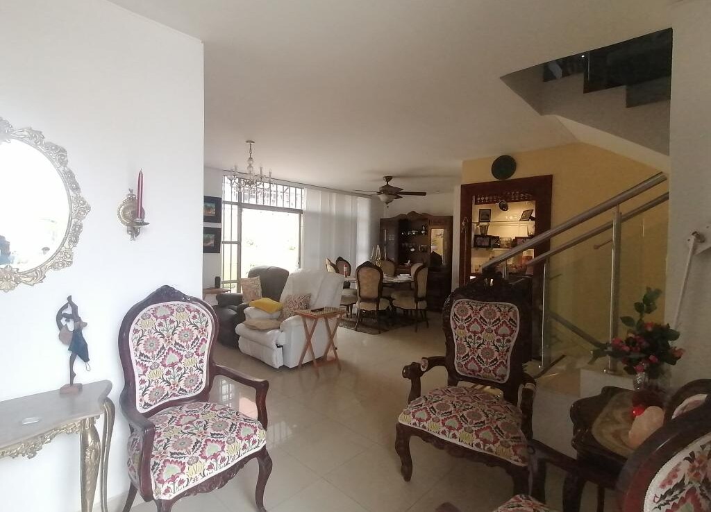 Inmobiliaria Issa Saieh Casa Arriendo/venta, Altos De Riomar, Barranquilla imagen 1