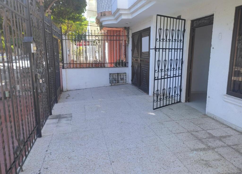 Inmobiliaria Issa Saieh Casa Arriendo, Olaya Herrera, Barranquilla imagen 1