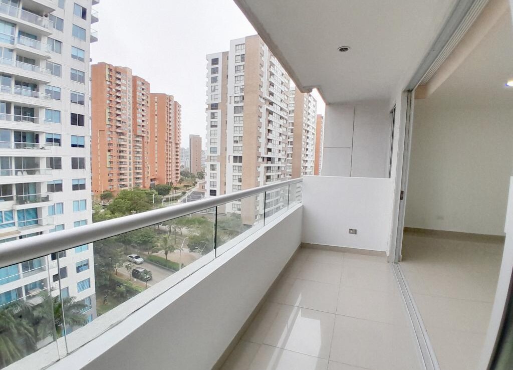 Inmobiliaria Issa Saieh Apartamento Arriendo/venta, Altos De Riomar, Barranquilla imagen 2