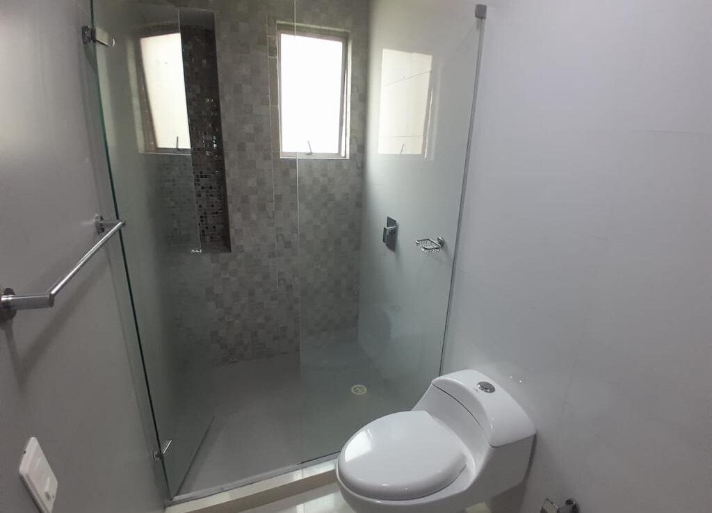 Inmobiliaria Issa Saieh Apartamento Arriendo, Altos De Riomar, Barranquilla imagen 9