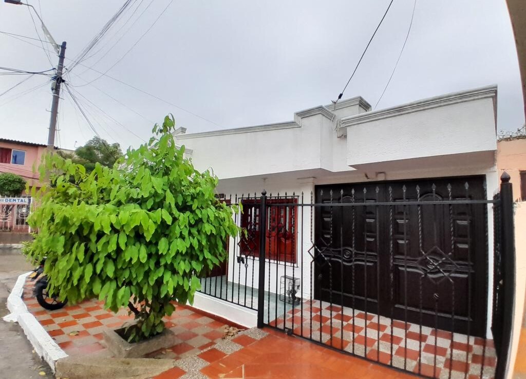 Inmobiliaria Issa Saieh Casa Arriendo, San Felipe, Barranquilla imagen 1