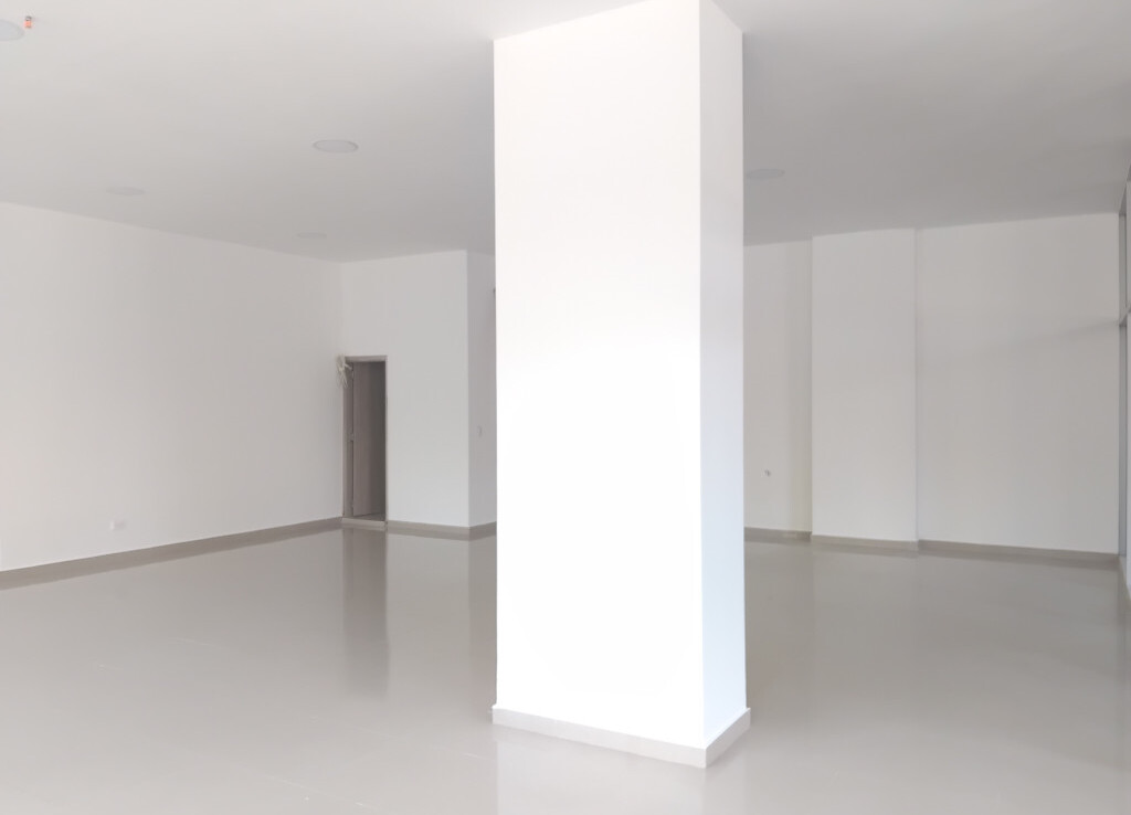 Inmobiliaria Issa Saieh Local Arriendo, Andalucía, Barranquilla imagen 2
