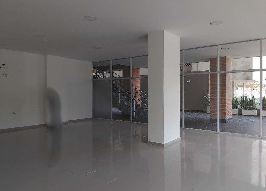 Inmobiliaria Issa Saieh Local Arriendo, Andalucía, Barranquilla imagen 4