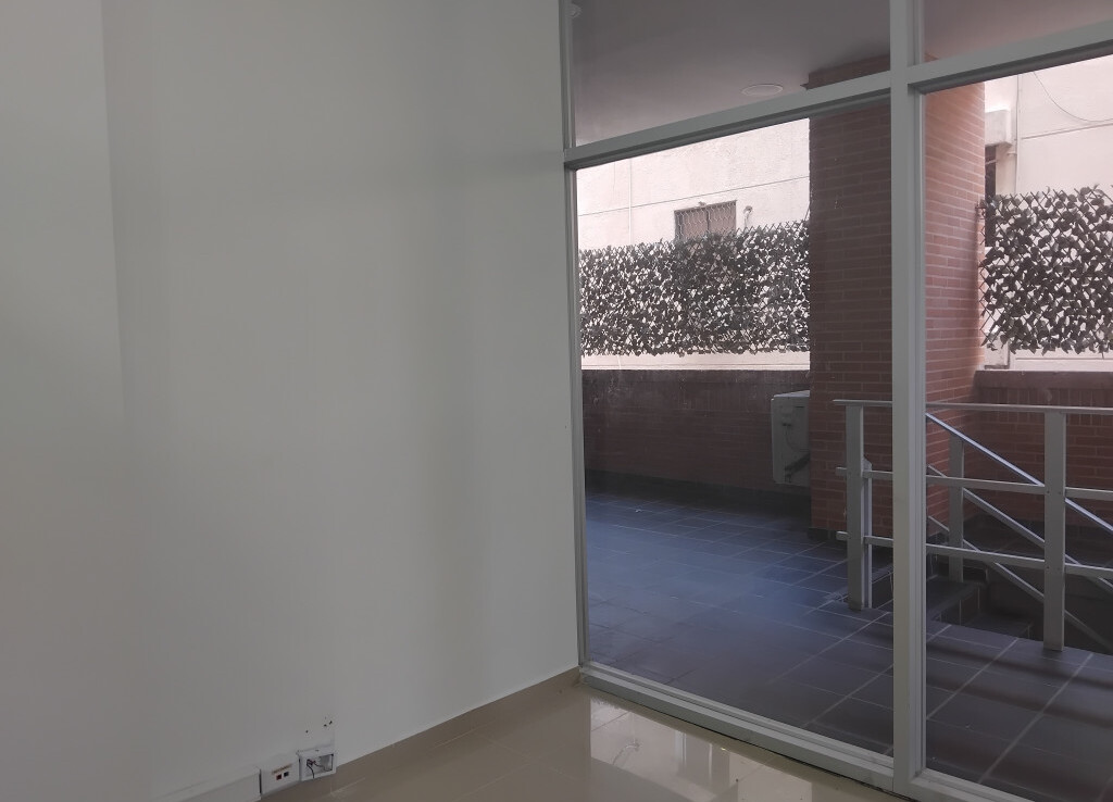 Inmobiliaria Issa Saieh Local Arriendo, Andalucía, Barranquilla imagen 4
