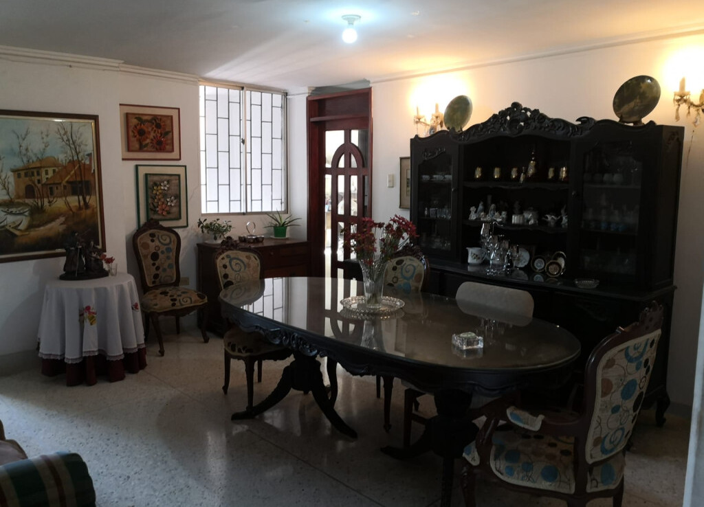 Inmobiliaria Issa Saieh Apartamento Arriendo/venta, El Prado, Barranquilla imagen 1