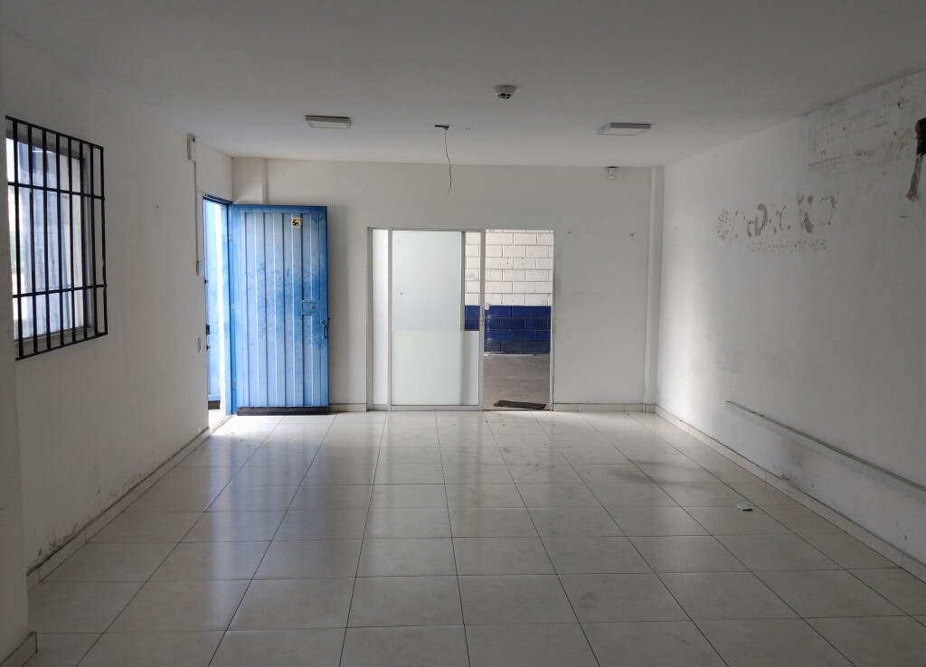 Inmobiliaria Issa Saieh Bodega Arriendo, Circunvalar, Barranquilla imagen 8