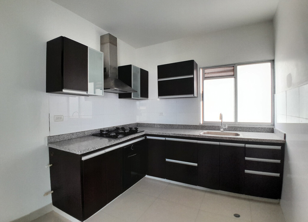 Inmobiliaria Issa Saieh Apartamento Arriendo, Andalucía, Barranquilla imagen 8