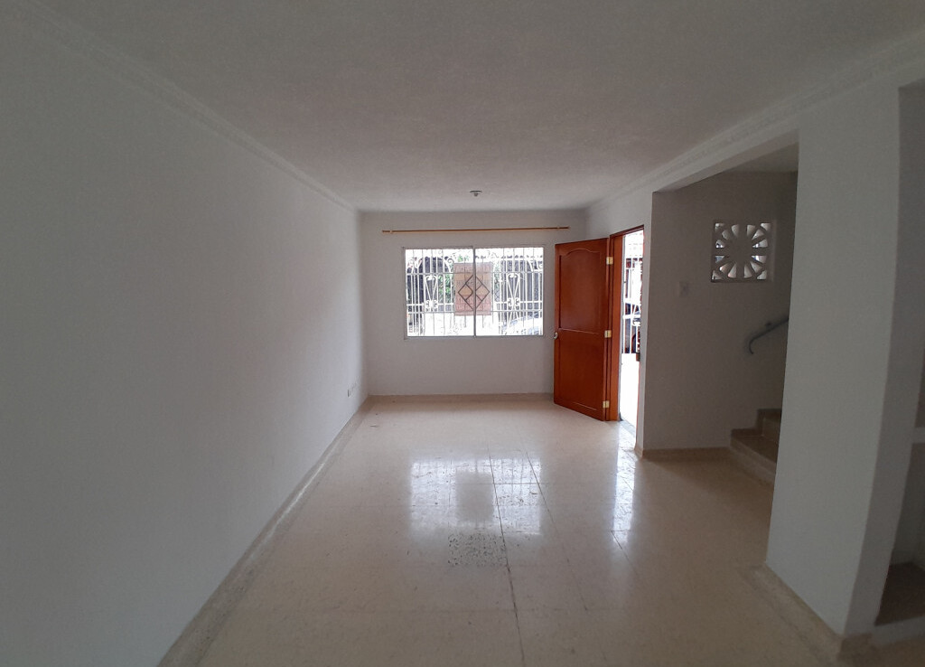 Inmobiliaria Issa Saieh Casa Arriendo, Los Robles, Soledad imagen 0