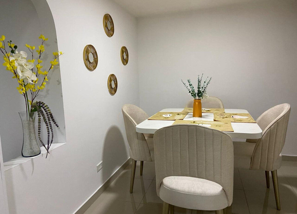 Inmobiliaria Issa Saieh Apartaestudio Arriendo, Paraíso, Barranquilla imagen 0