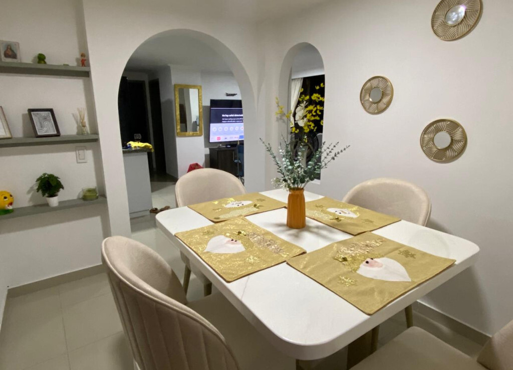 Inmobiliaria Issa Saieh Apartaestudio Arriendo, Paraíso, Barranquilla imagen 1