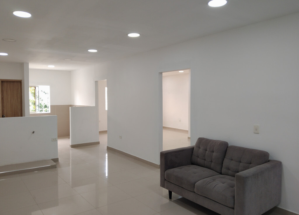 Inmobiliaria Issa Saieh Oficina Arriendo, Bostón, Barranquilla imagen 2