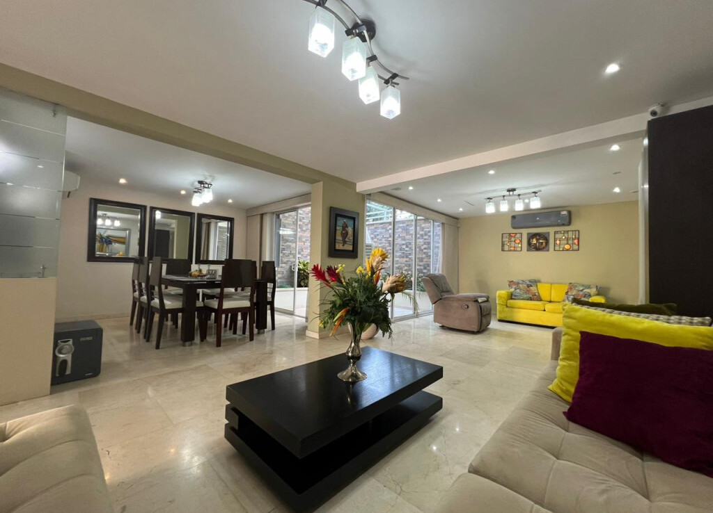 Inmobiliaria Issa Saieh Casa Venta, La Castellana, Barranquilla imagen 6