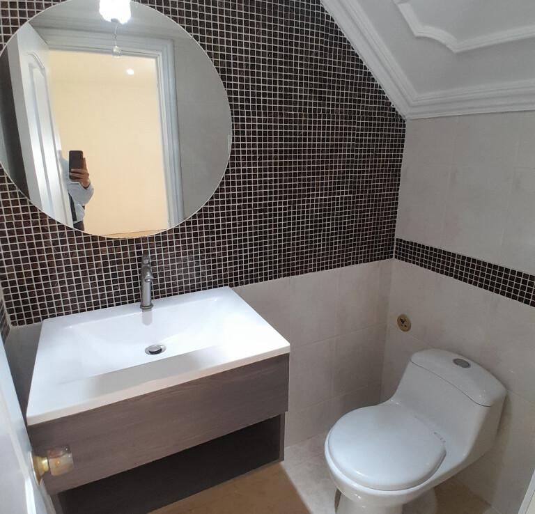 Inmobiliaria Issa Saieh Casa Arriendo/venta, Buenavista, Barranquilla imagen 9