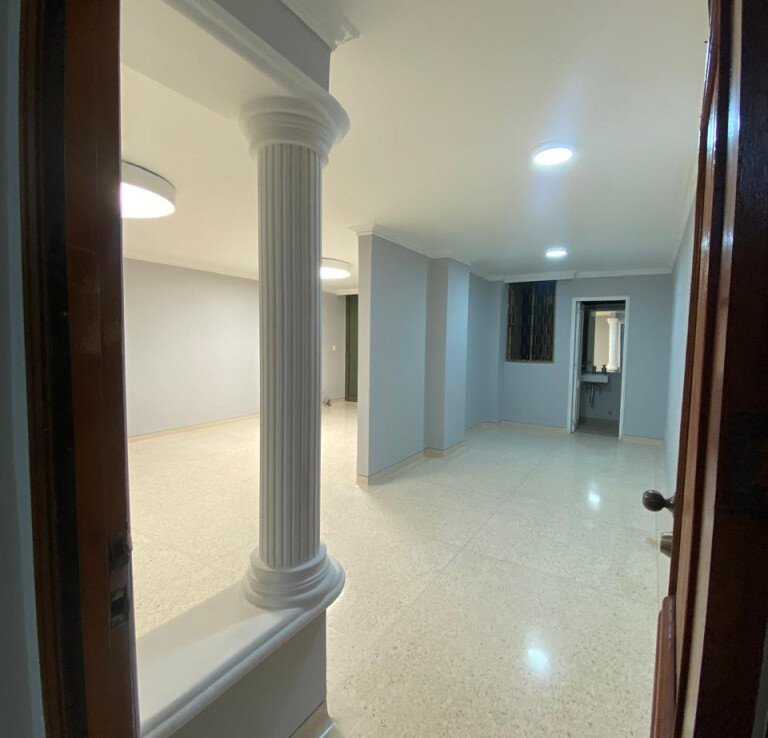 Inmobiliaria Issa Saieh Apartamento Arriendo/venta, Riomar, Barranquilla imagen 1