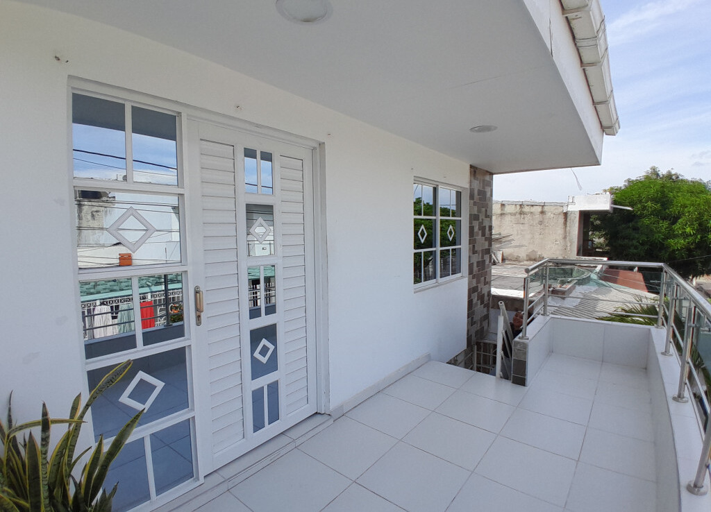 Inmobiliaria Issa Saieh Casa Arriendo, Los Robles, Soledad imagen 0