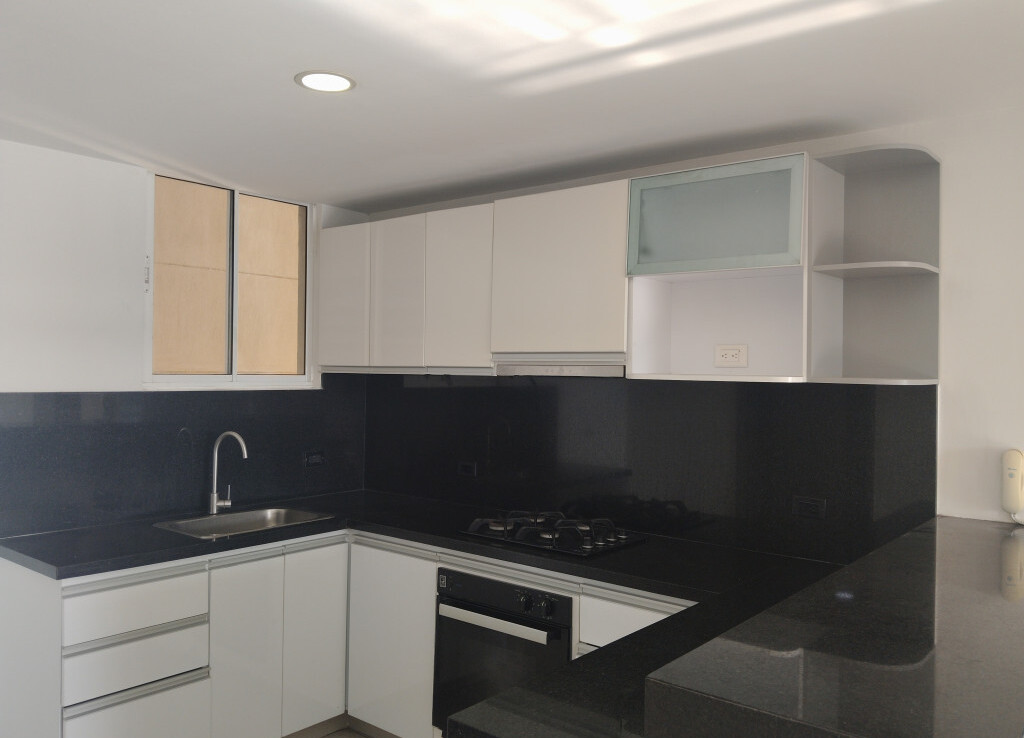 Inmobiliaria Issa Saieh Apartamento Arriendo/venta, Villa Santos, Barranquilla imagen 9