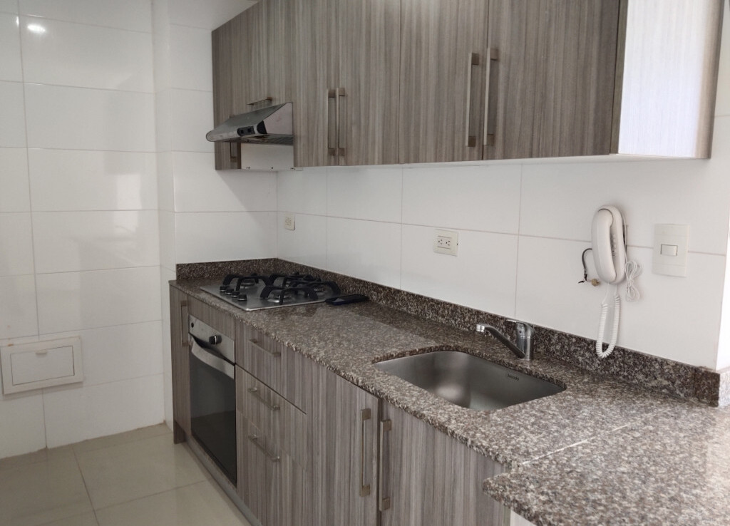 Inmobiliaria Issa Saieh Apartaestudio Arriendo, San Vicente, Barranquilla imagen 3