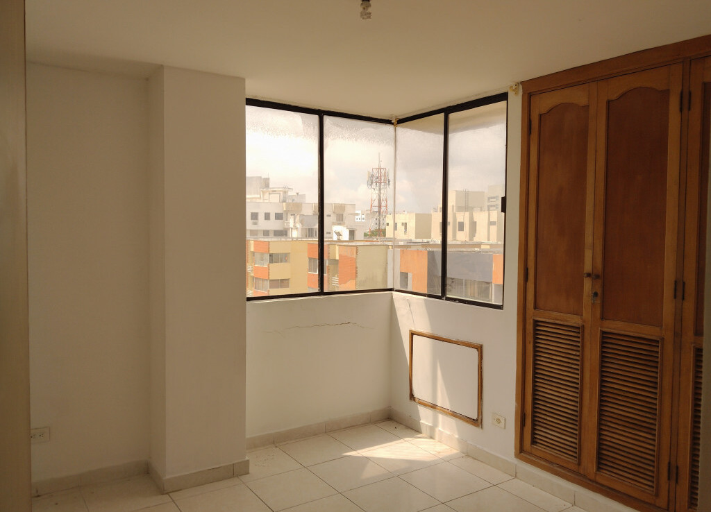 Inmobiliaria Issa Saieh Apartamento Arriendo/venta, Riomar, Barranquilla imagen 11