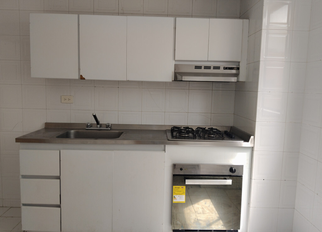 Inmobiliaria Issa Saieh Apartamento Arriendo/venta, Riomar, Barranquilla imagen 3