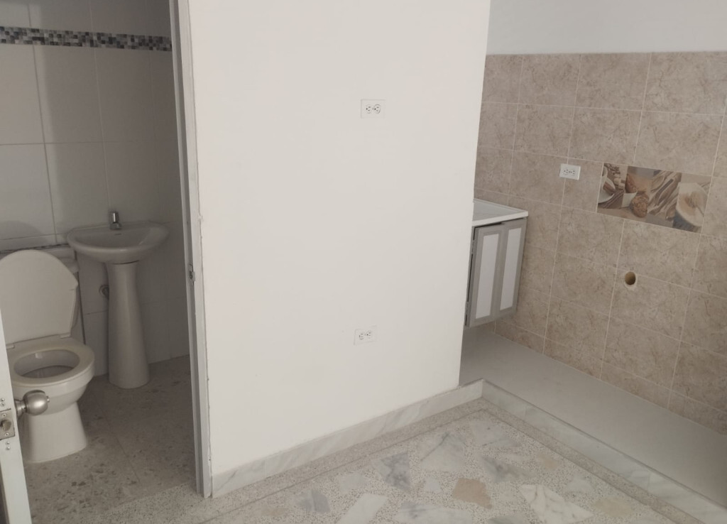 Inmobiliaria Issa Saieh Casa Arriendo/venta, Ciudad Salitre, Soledad imagen 9