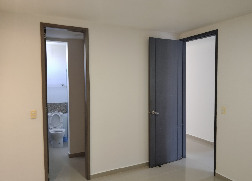 Inmobiliaria Issa Saieh Apartamento Arriendo/venta, Ciudad Jardín, Barranquilla imagen 5