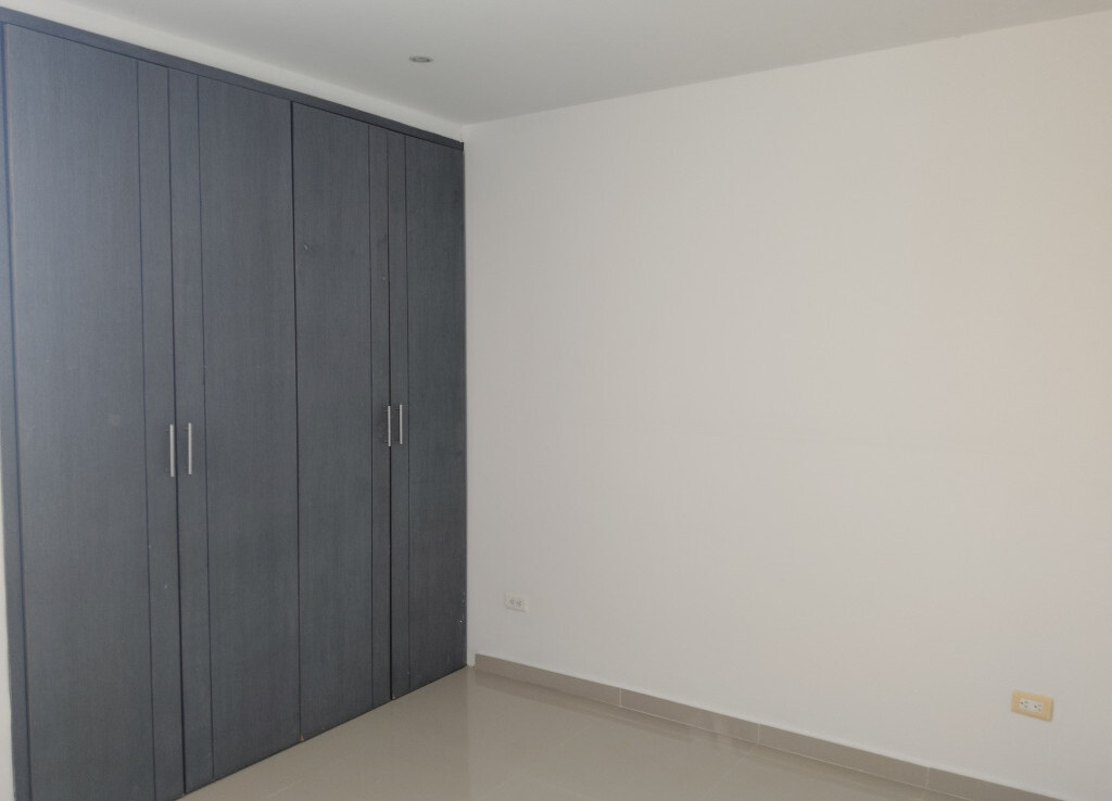 Inmobiliaria Issa Saieh Apartamento Arriendo/venta, Ciudad Jardín, Barranquilla imagen 9