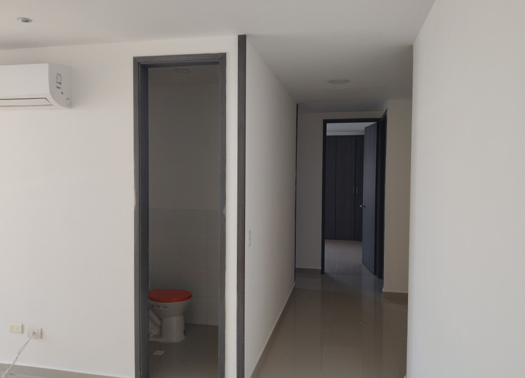 Inmobiliaria Issa Saieh Apartamento Arriendo/venta, Ciudad Jardín, Barranquilla imagen 3