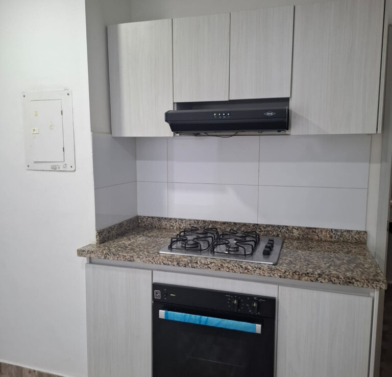Inmobiliaria Issa Saieh Apartamento Arriendo/venta, Ciudad Jardín, Barranquilla imagen 2