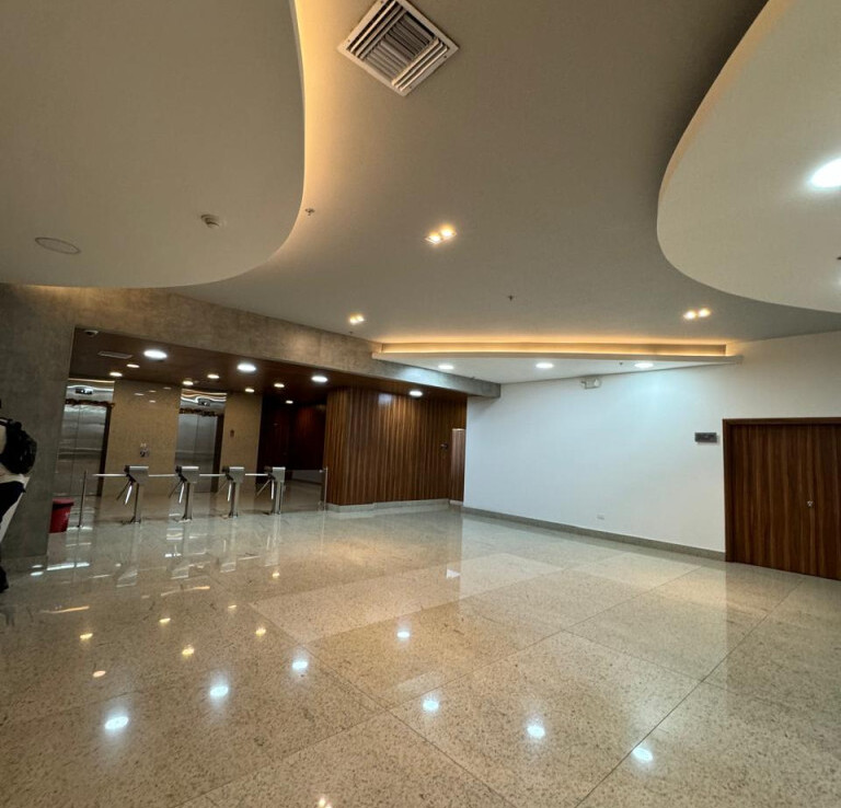 Inmobiliaria Issa Saieh Oficina Arriendo, Via 40, Barranquilla imagen 0