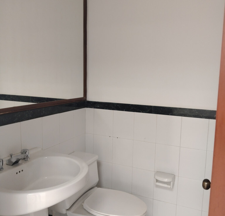 Inmobiliaria Issa Saieh Oficina Arriendo, Alto Prado, Barranquilla imagen 7