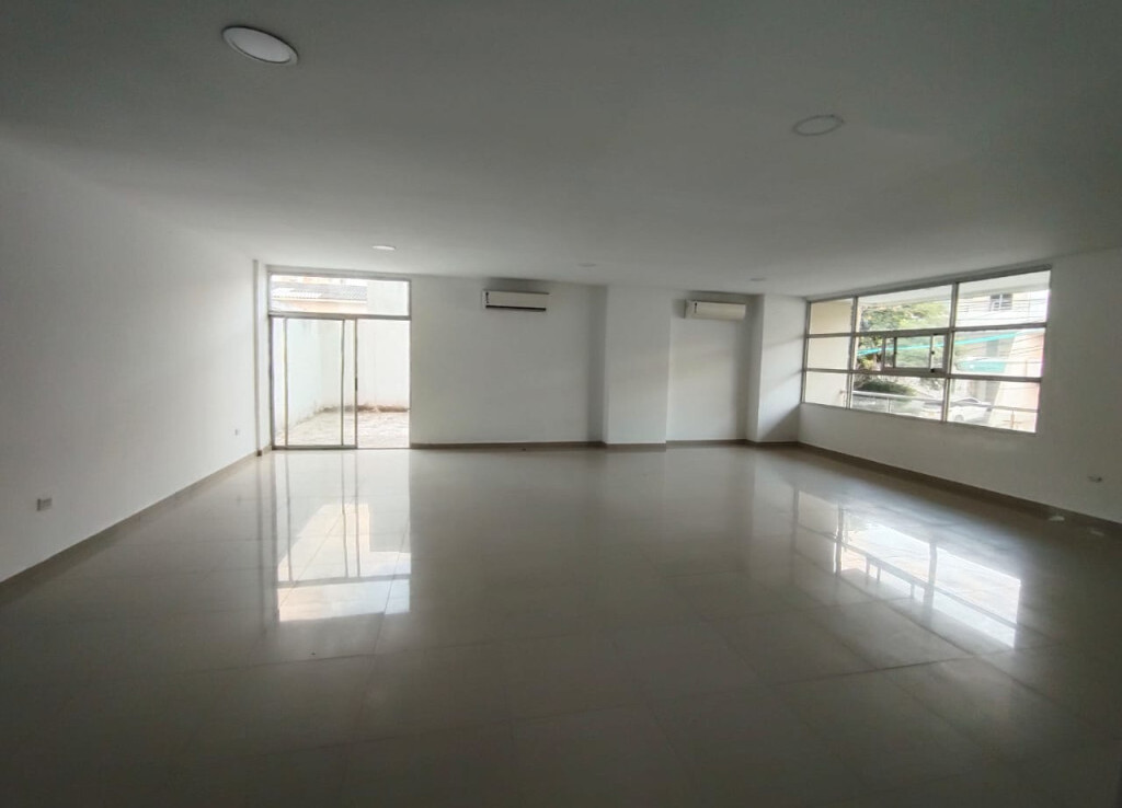 Inmobiliaria Issa Saieh Apartaestudio Venta, Ciudad Jardín, Barranquilla imagen 7