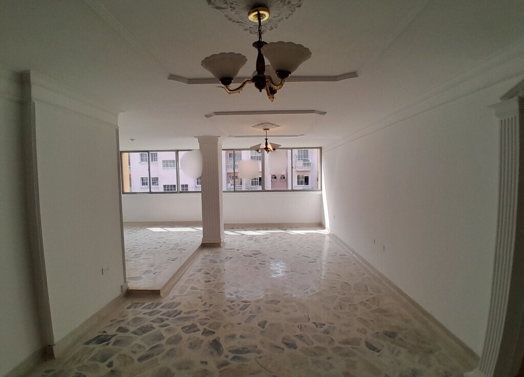 Inmobiliaria Issa Saieh Apartamento Arriendo/venta, Altos De Riomar, Barranquilla imagen 2