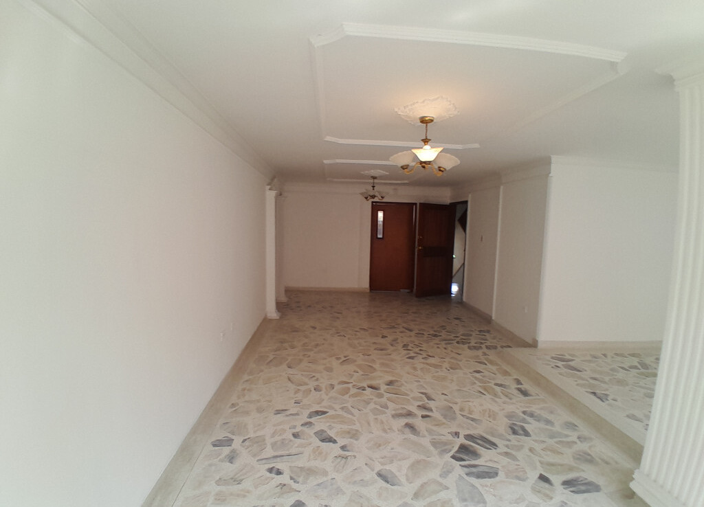 Inmobiliaria Issa Saieh Apartamento Arriendo/venta, Altos De Riomar, Barranquilla imagen 3