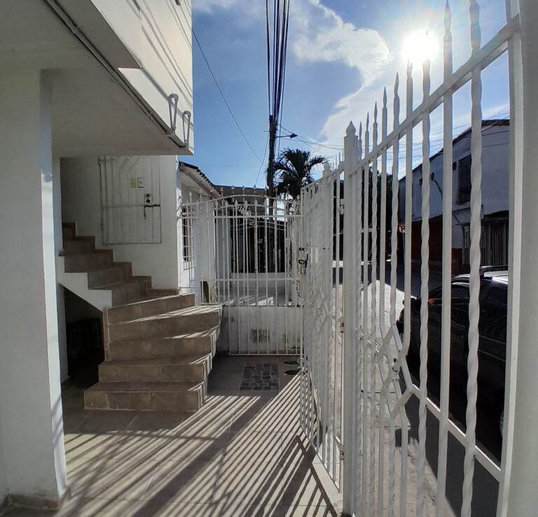 Inmobiliaria Issa Saieh Casa - Apartamento(s) Venta, Soledad 2000, Soledad imagen 0