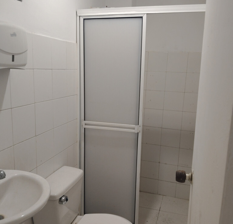 Inmobiliaria Issa Saieh Oficina Arriendo, Bostón, Barranquilla imagen 5