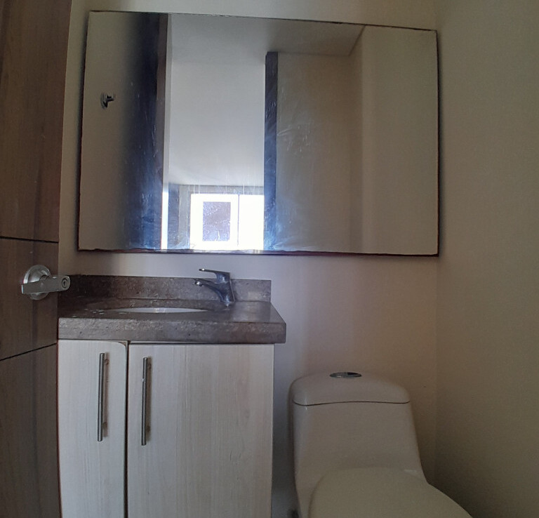 Inmobiliaria Issa Saieh Apartaestudio Arriendo, Ciudad Jardín, Barranquilla imagen 5
