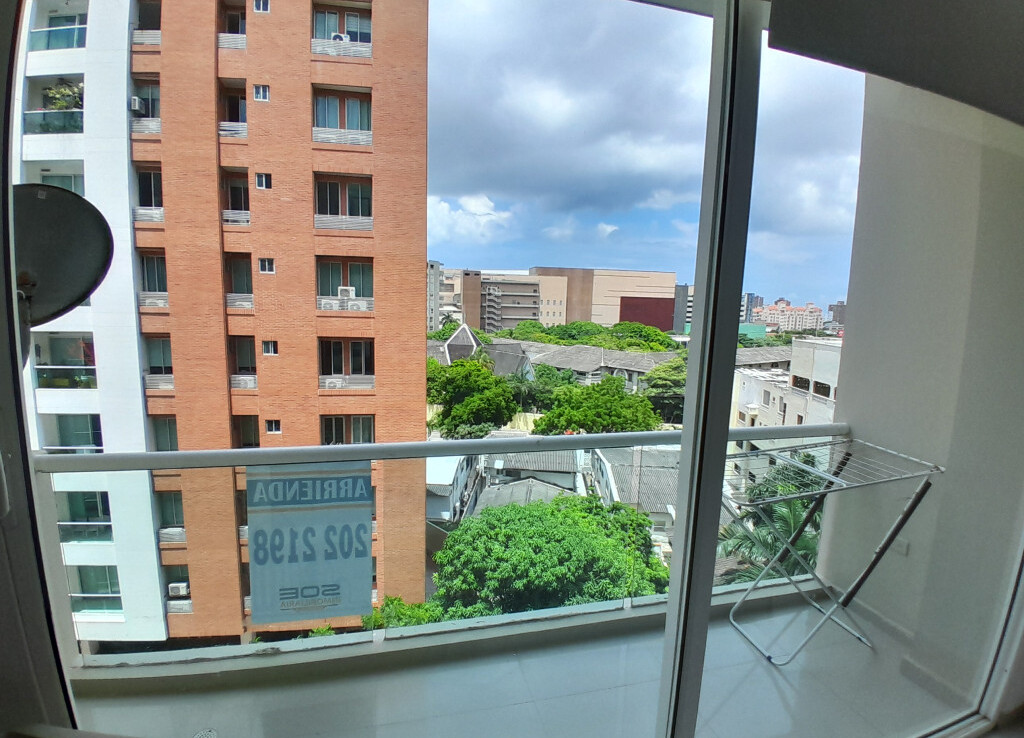 Inmobiliaria Issa Saieh Apartaestudio Arriendo, Riomar, Barranquilla imagen 3
