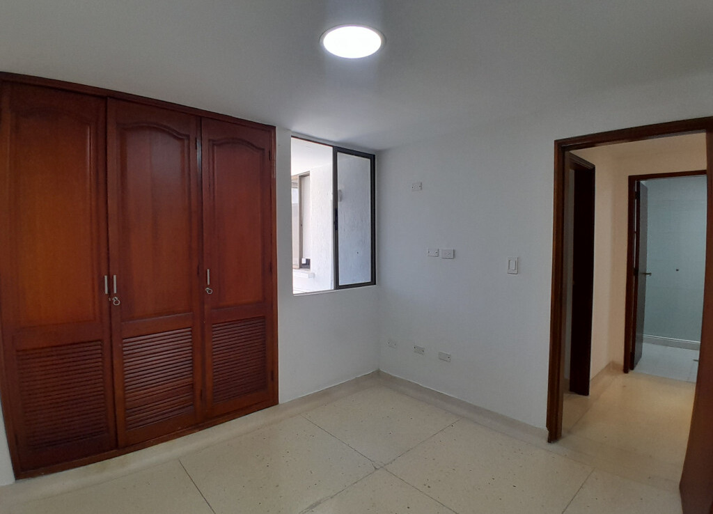 Inmobiliaria Issa Saieh Apartamento Arriendo/venta, Santa Mónica, Barranquilla imagen 8