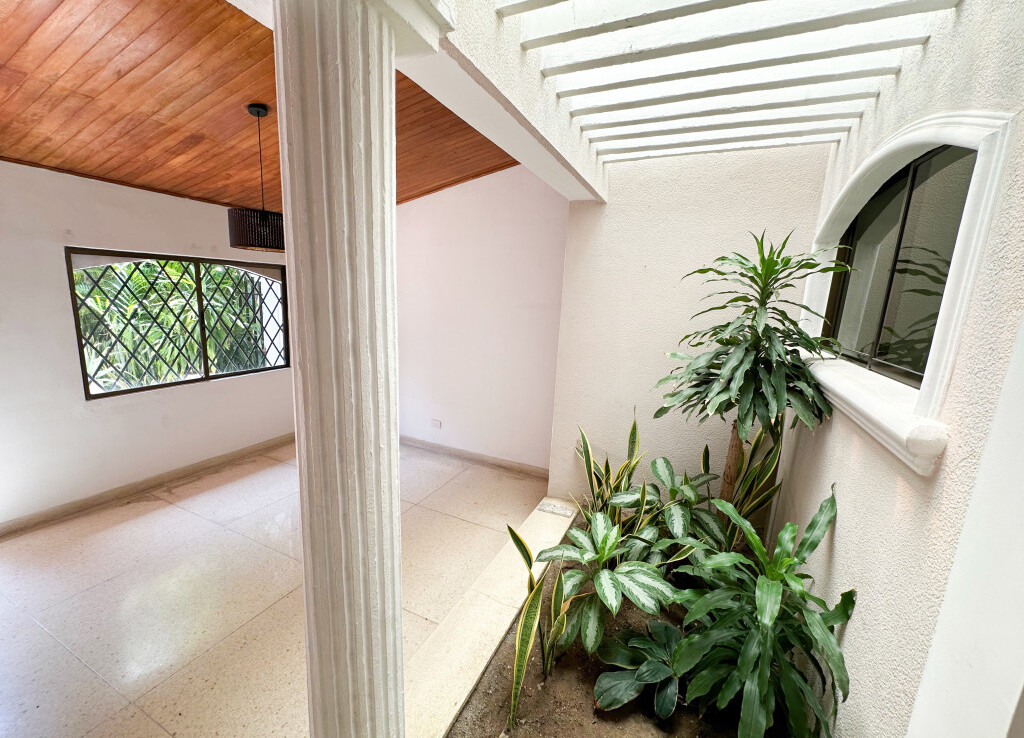 Inmobiliaria Issa Saieh Casa Arriendo, Santa Mónica, Barranquilla imagen 1