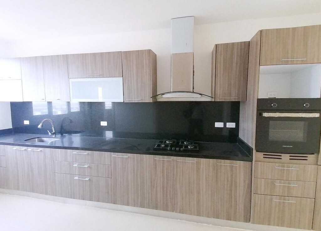 Inmobiliaria Issa Saieh Apartamento Arriendo, Altos De Riomar, Barranquilla imagen 5