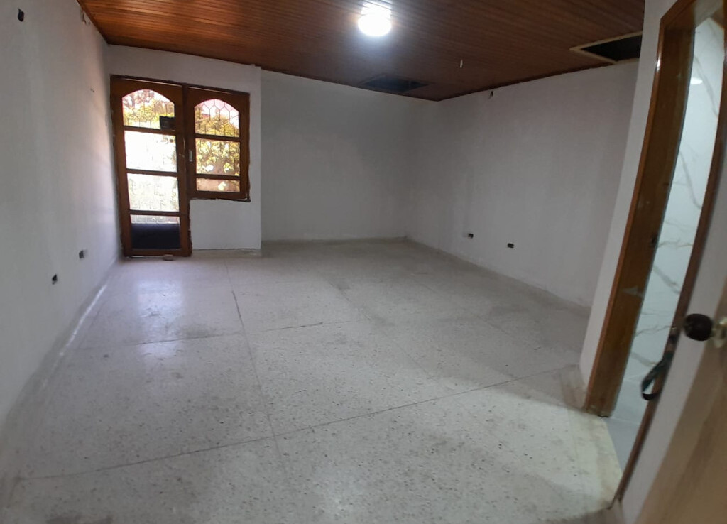 Inmobiliaria Issa Saieh Comercial (casa Para Comercio) Arriendo/venta, Altos De Riomar, Barranquilla imagen 8