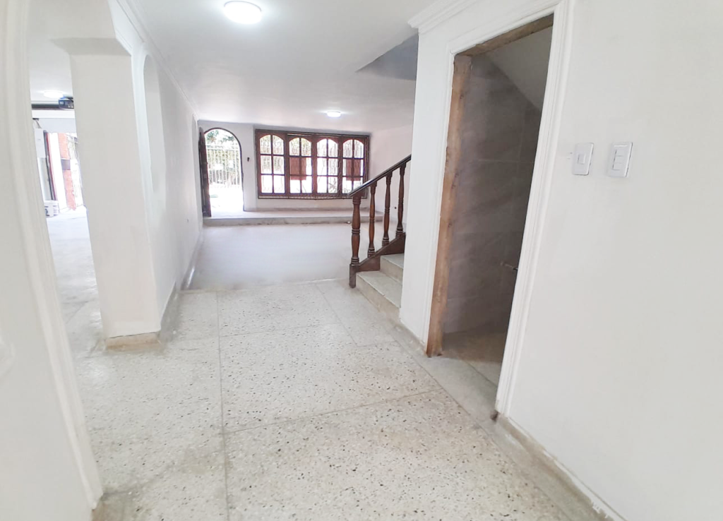 Inmobiliaria Issa Saieh Comercial (casa Para Comercio) Arriendo/venta, Altos De Riomar, Barranquilla imagen 0